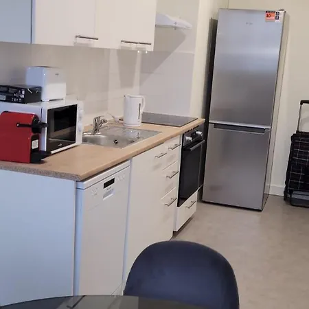 3 Bedrooms 16 - Michel Ange Apartment *