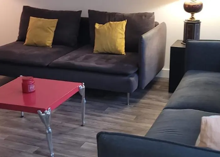 3 Bedrooms 16 - Michel Ange Apartament