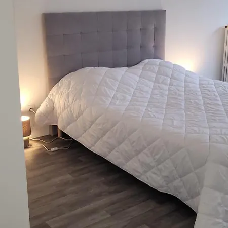 3 Bedrooms 16 - Michel Ange